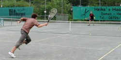 Tenis Kinder und Jugendliche