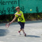 Tennis-Match beim Jugendturnier